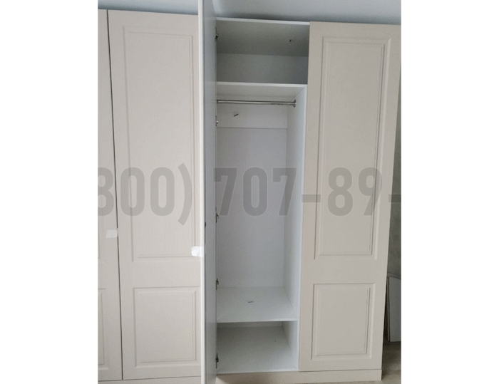 Классический шкаф в Мытищах